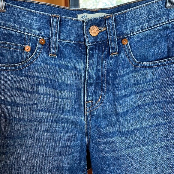 Madewell High-Rise Denim Shorts in Glenoaks Wash: Cutoff Edition Size 24 - Picture 7 of 11